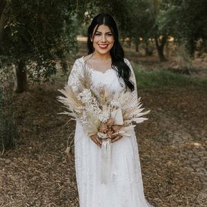 Meet your Posher, Valeria